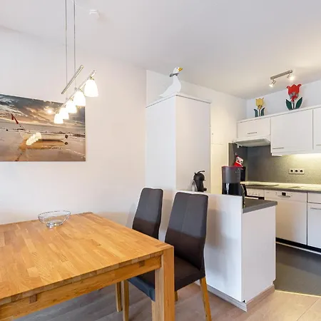 Fischerstr 10b Whg D3 *